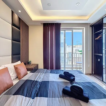 Azura 3br With Jacuzzi Rooftop And Bbq Σεντ Πόλς Μπέι