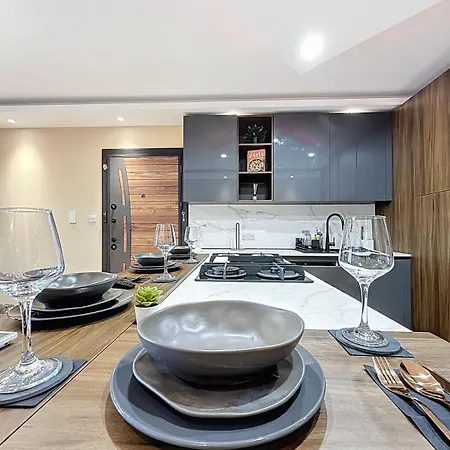 Azura 3br With Jacuzzi Rooftop And Bbq *