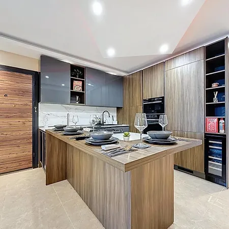 Azura 3br With Jacuzzi Rooftop And Bbq Διαμέρισμα *