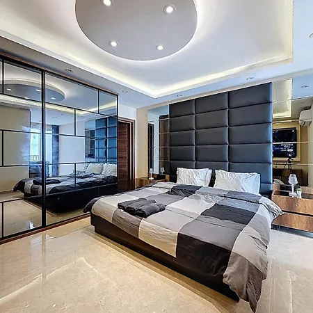Διαμέρισμα Azura 3br With Jacuzzi Rooftop And Bbq