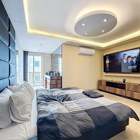 Azura 3br With Jacuzzi Rooftop And Bbq セント・ポールズ・ベイ